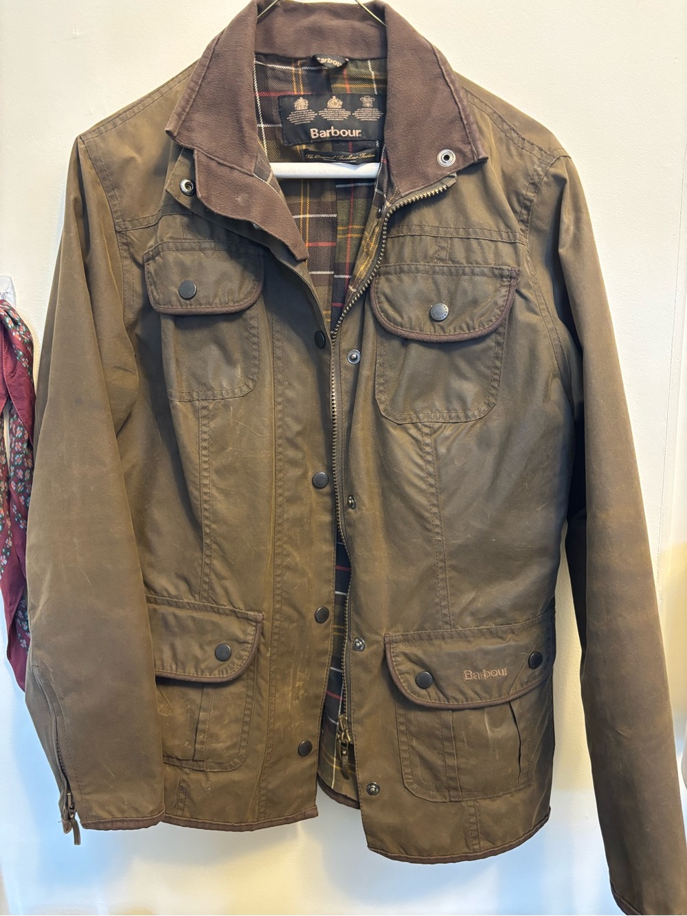 Women’s Class Beadnell Barbour Brown Field Waxed-Cotton Jacket